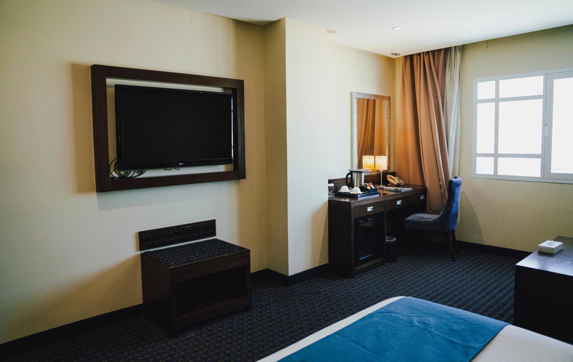 Western Premier Hotel 4*