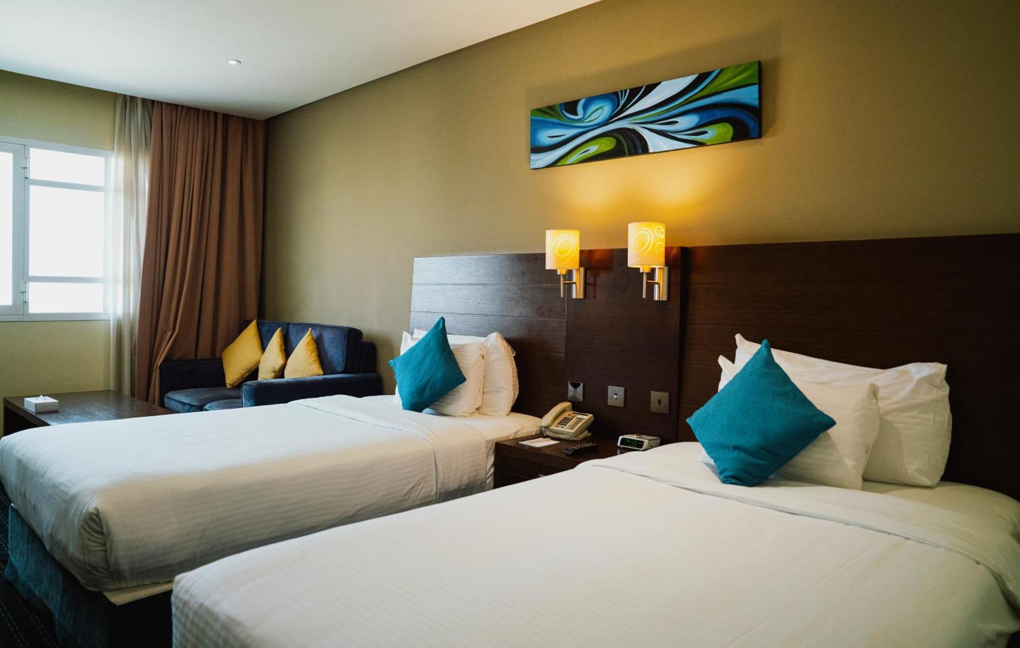 Western Premier Hotell 4*
